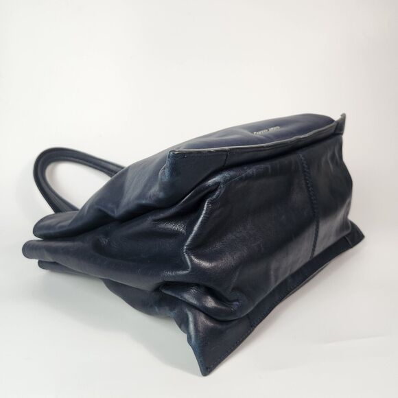 Etienne Aigner Purse Quiet Luxury Minimalist Leather Modest Feminine Designer - Picture 9 of 16